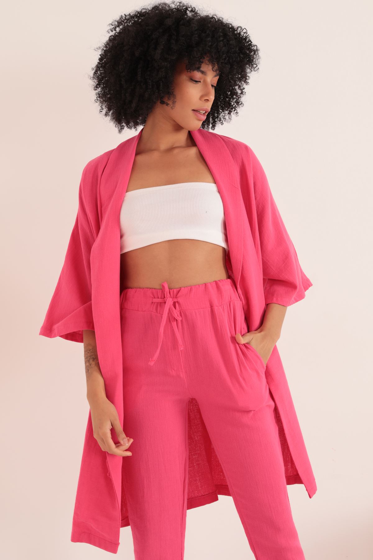 Müslin%20Kumaş%20Oversize%20Kadın%20Kimono-Fuşya