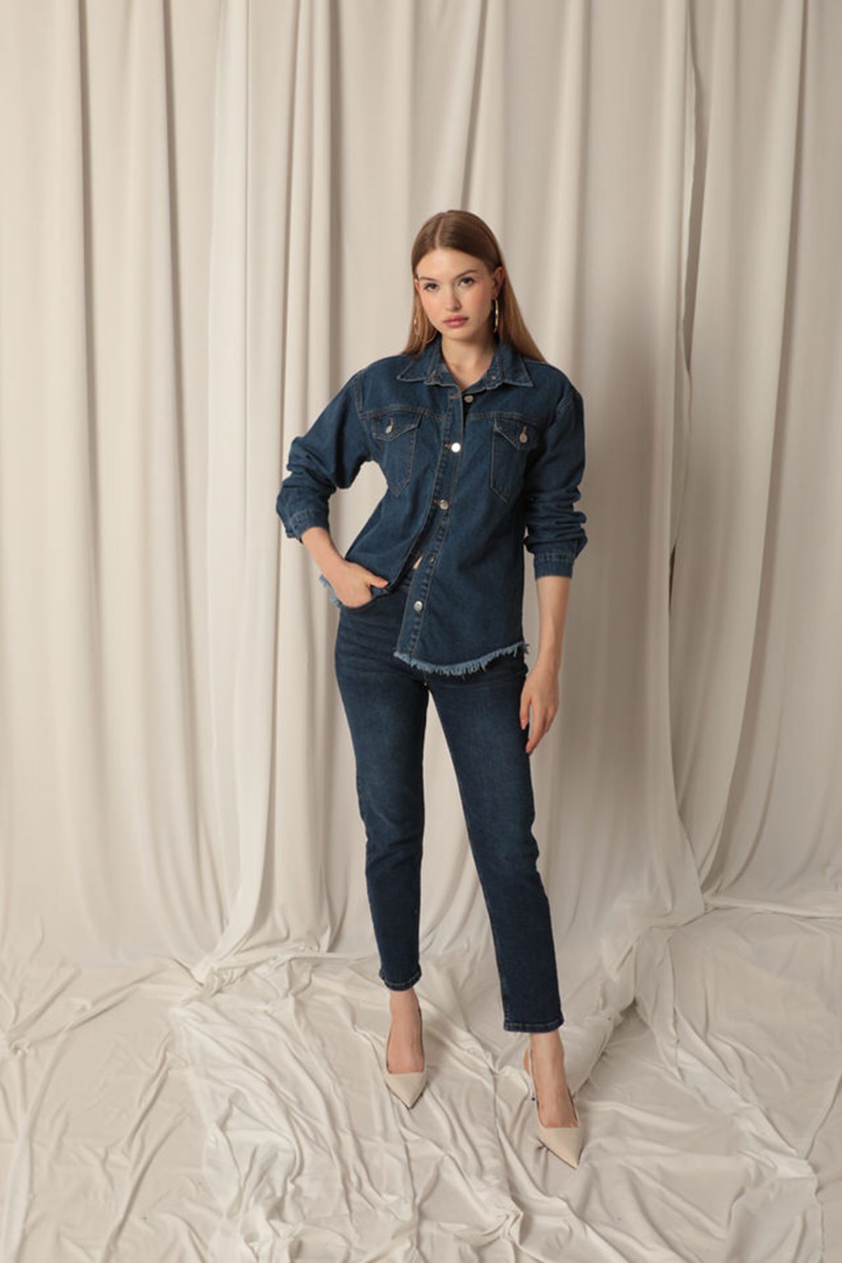 Denim%20Kumaş%20Cep%20Detay%20Püsküllü%20Kadın%20Mavi%20Kot%20Ceket