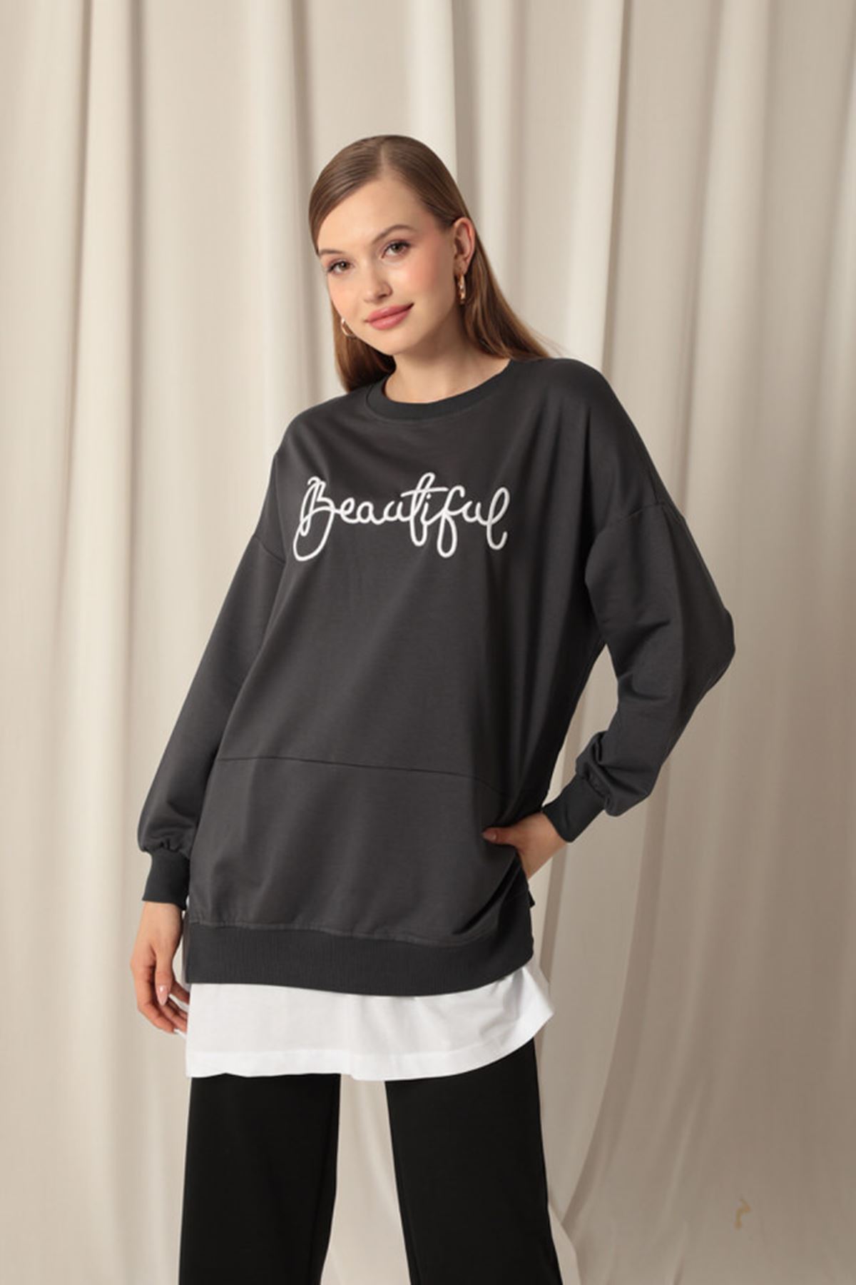 İki%20İplik%20Kumaş%20Beautiful%20Nakışlı%20Eteği%20Garnili%20Antrasit%20Sweat